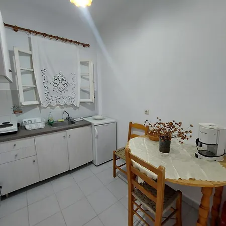 ειρηνη * Kythira Town
